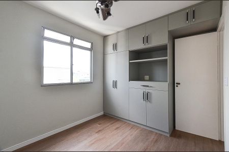 Apartamento à venda com 83m², 3 quartos e 2 vagasQuarto 1