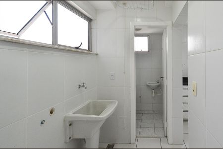 Apartamento à venda com 83m², 3 quartos e 2 vagasÁrea de Serviço