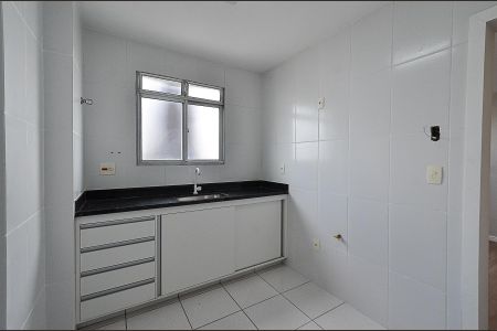 Apartamento à venda com 83m², 3 quartos e 2 vagasCozinha