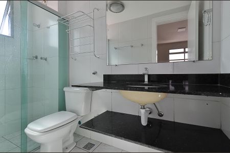 Banheiro Suíte de apartamento à venda com 3 quartos, 83m² em Graça, Belo Horizonte