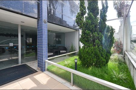 Apartamento à venda com 83m², 3 quartos e 2 vagasEntrada