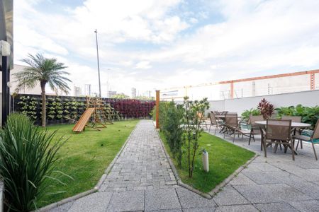 Apartamento para alugar com 112m², 3 quartos e 2 vagasÁrea comum - Playground