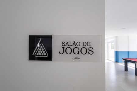 Apartamento para alugar com 112m², 3 quartos e 2 vagas Apartamento para alugar com 112m², 3 quartos e 2 vagasÁrea comum - Salão de Jogos