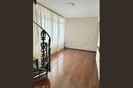 Apartamento à venda com 3 quartos, 250m² em Santa Lúcia, Belo Horizonte