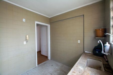 Apartamento para alugar com 80m², 2 quartos e 1 vagaCOZINHA