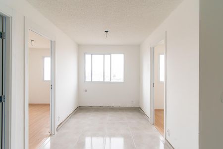 Sala de apartamento para alugar com 2 quartos, 34m² em Vila Graciosa, São Paulo