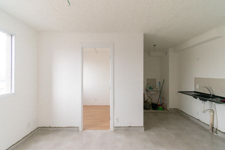 Sala de apartamento para alugar com 2 quartos, 34m² em Vila Graciosa, São Paulo