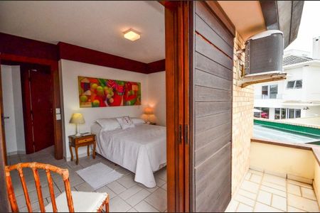 Casa para alugar com 315m², 6 quartos e 4 vagas Casa para alugar com 315m², 6 quartos e 4 vagasQuarto