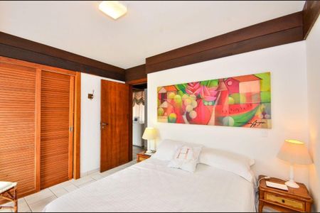 Casa para alugar com 315m², 6 quartos e 4 vagas Casa para alugar com 315m², 6 quartos e 4 vagasQuarto