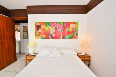 Casa para alugar com 315m², 6 quartos e 4 vagas Casa para alugar com 315m², 6 quartos e 4 vagasQuarto