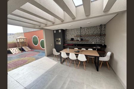 Apartamento para alugar com 40m², 2 quartos e sem vagaÁrea comum - Churrasqueira