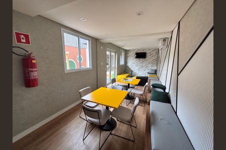 Apartamento para alugar com 40m², 2 quartos e sem vagaÁrea comum - Salão de festas