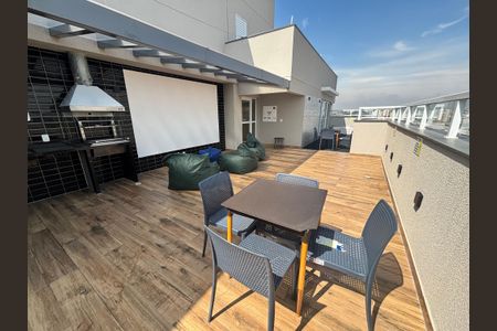 Apartamento para alugar com 40m², 2 quartos e sem vagaÁrea comum - Churrasqueira