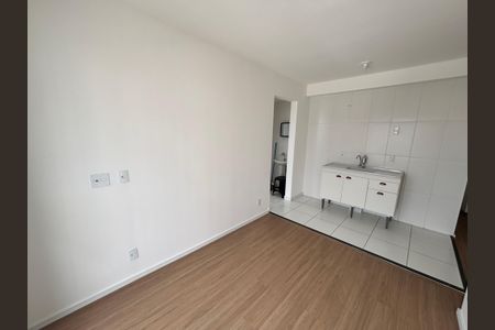 sala de apartamento para alugar com 2 quartos, 40m² em Jardim Maringa, São Paulo