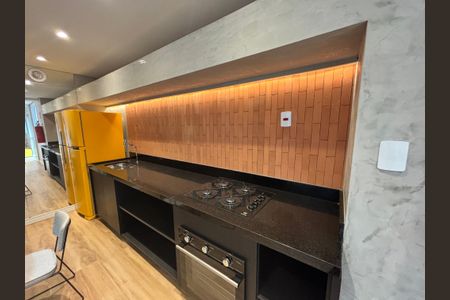 Apartamento para alugar com 40m², 2 quartos e sem vagaÁrea comum - Salão de festas