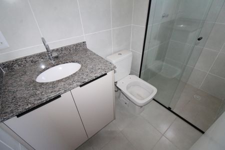 Banheiro de apartamento para alugar com 2 quartos, 50m² em Jardim Colonial, São José dos Campos