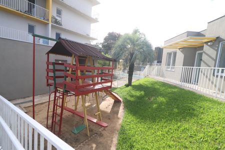 Apartamento para alugar com 66m², 2 quartos e 1 vagaÁrea comum - Playground