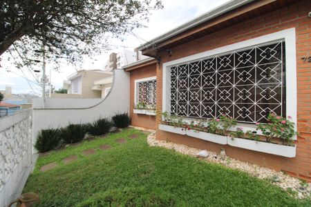 Casa à venda com 183m², 2 quartos e 2 vagasQuintal