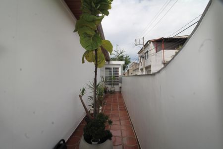 Casa à venda com 183m², 2 quartos e 2 vagasQuintal