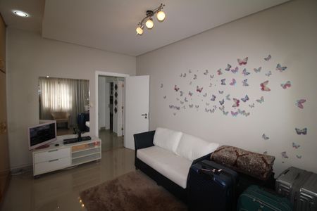 Casa à venda com 183m², 2 quartos e 2 vagasQuarto 1