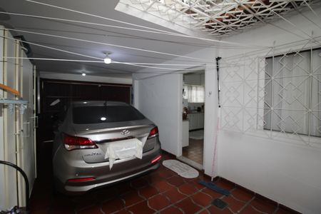 Casa à venda com 183m², 2 quartos e 2 vagasÁrea de Serviço
