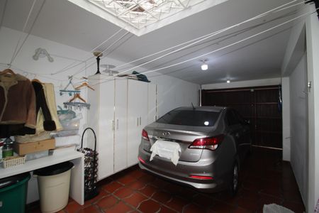 Casa à venda com 183m², 2 quartos e 2 vagasÁrea de Serviço
