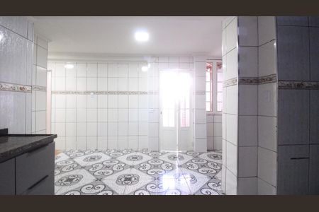 Casa para alugar com 130m², 2 quartos e 2 vagasCozinha