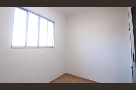 Casa para alugar com 130m², 2 quartos e 2 vagasSuíte