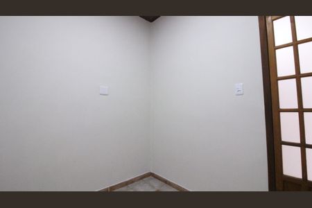 Casa para alugar com 130m², 2 quartos e 2 vagasQuarto 1