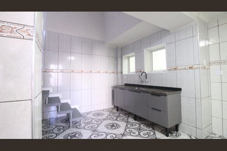 Casa para alugar com 130m², 2 quartos e 2 vagasCozinha