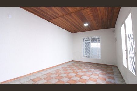 Sala de casa para alugar com 2 quartos, 130m² em Jardim Ana Rosa, São Paulo