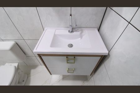 Casa para alugar com 130m², 2 quartos e 2 vagasBanheiro da Suíte