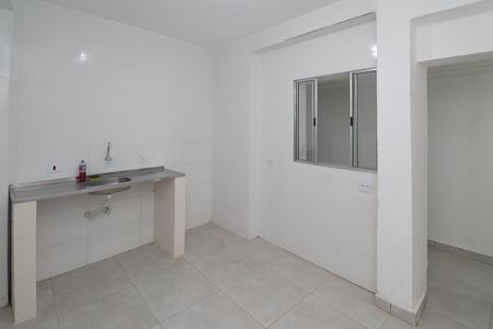 Casa para alugar com 60m², 2 quartos e 1 vaga Casa para alugar com 60m², 2 quartos e 1 vagaCozinha