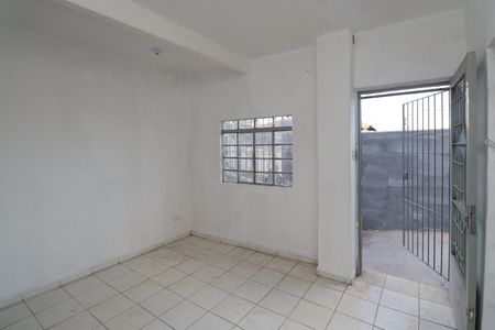 Sala  de casa para alugar com 2 quartos, 60m² em Jardim Tremembe, São Paulo