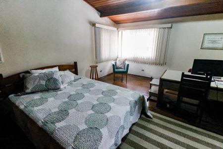 Casa à venda com 380m², 4 quartos e 3 vagasSuíte 4