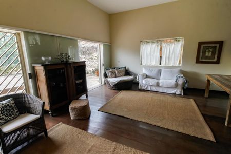 Casa à venda com 380m², 4 quartos e 3 vagasSala 1