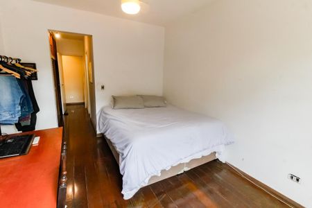 Casa à venda com 380m², 4 quartos e 3 vagasSuíte 1