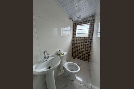 Banheiro de casa para alugar com 2 quartos, 100m² em Veloso, Osasco