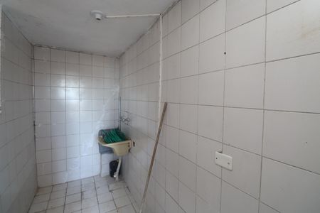 Casa para alugar com 60m², 2 quartos e sem vagaÁrea de Serviço