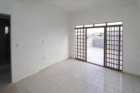 Sala  de casa para alugar com 2 quartos, 60m² em Jardim Tremembe, São Paulo