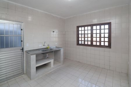 Casa para alugar com 60m², 2 quartos e sem vagaCozinha 