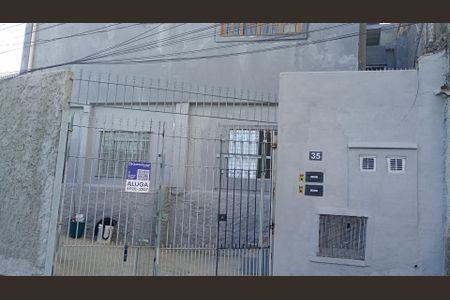 Casa para alugar com 60m², 2 quartos e sem vagaFachada Placa