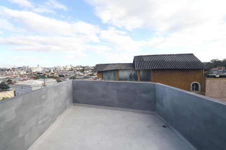 Varanda  de casa para alugar com 2 quartos, 60m² em Jardim Tremembe, São Paulo