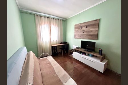 Casa à venda com 298m², 4 quartos e 2 vagasQuarto 3