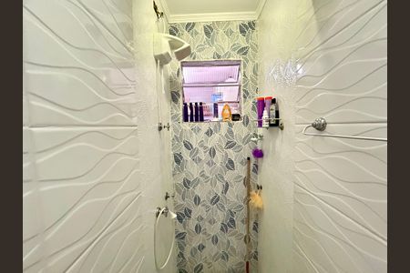 Casa à venda com 298m², 4 quartos e 2 vagasBanheiro 1