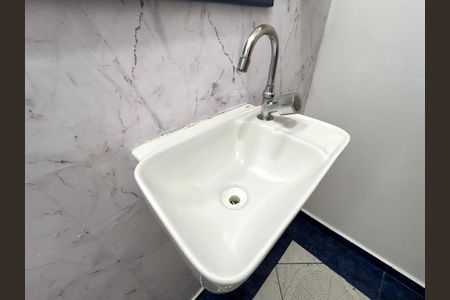 Casa à venda com 298m², 4 quartos e 2 vagasLavabo