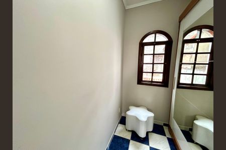 Casa à venda com 298m², 4 quartos e 2 vagasCloset da suíte