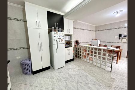 Casa à venda com 298m², 4 quartos e 2 vagasCozinha