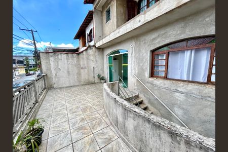 Casa à venda com 298m², 4 quartos e 2 vagasQuintal