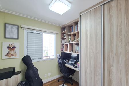 Apartamento à venda com 97m², 3 quartos e 2 vagasQuarto 2